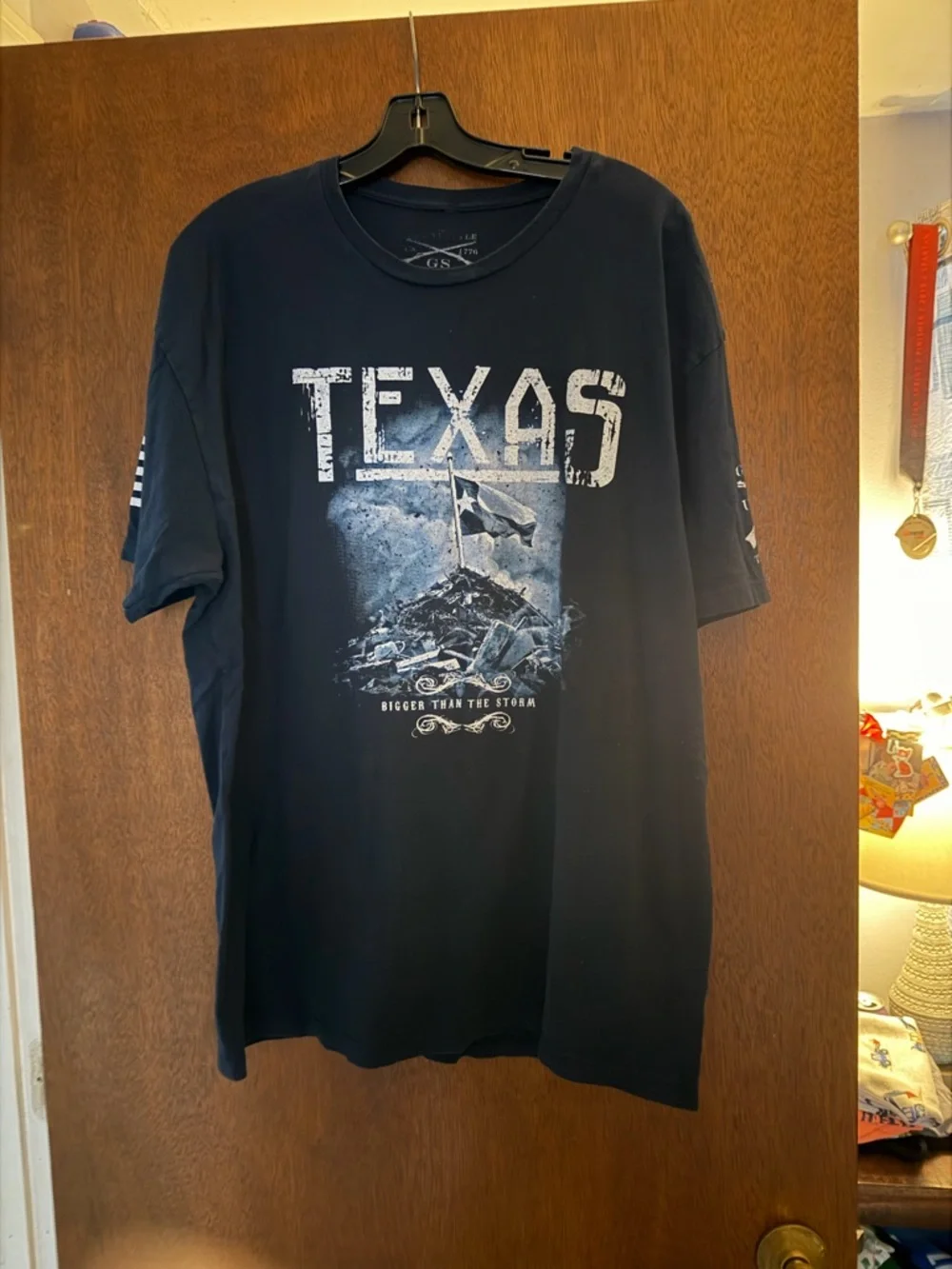 Grunt Style Mens XL Texas Flag Bigger Than The Storm T Shirt - Picture 1 of 7